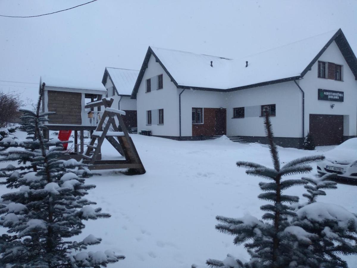 Agroturystyka Jodlowa - Rodzinne Apartamenty W Centrum Gor Swietokrzyskich - Sala Zabaw, Zwierzeta, Bilard Krajno-Zagorze エクステリア 写真