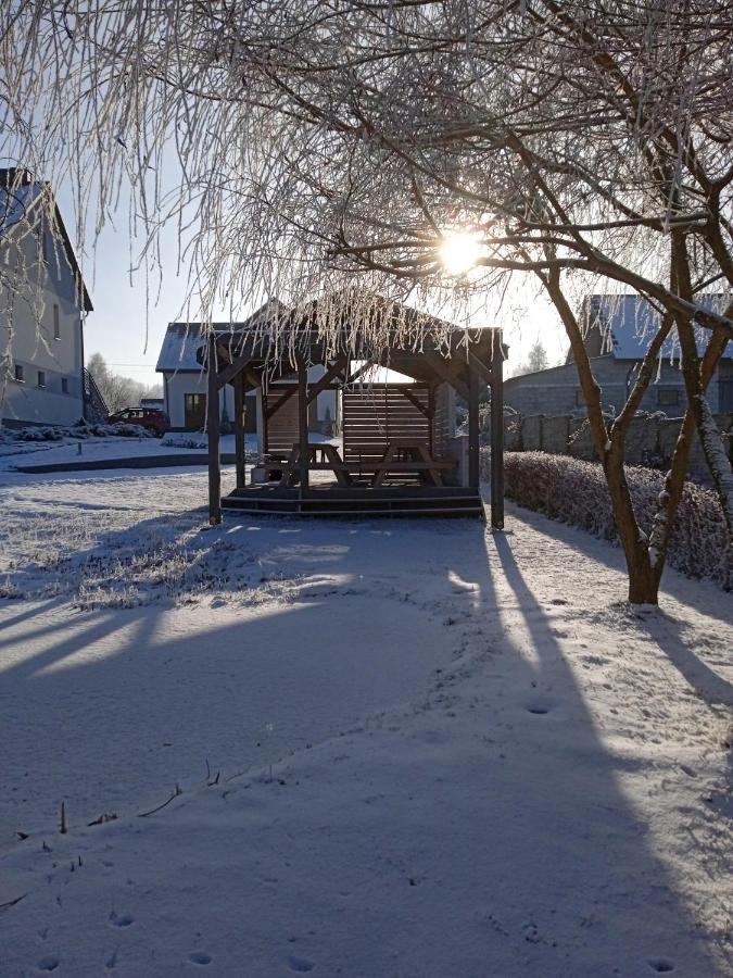 Agroturystyka Jodlowa - Rodzinne Apartamenty W Centrum Gor Swietokrzyskich - Sala Zabaw, Zwierzeta, Bilard Krajno-Zagorze エクステリア 写真