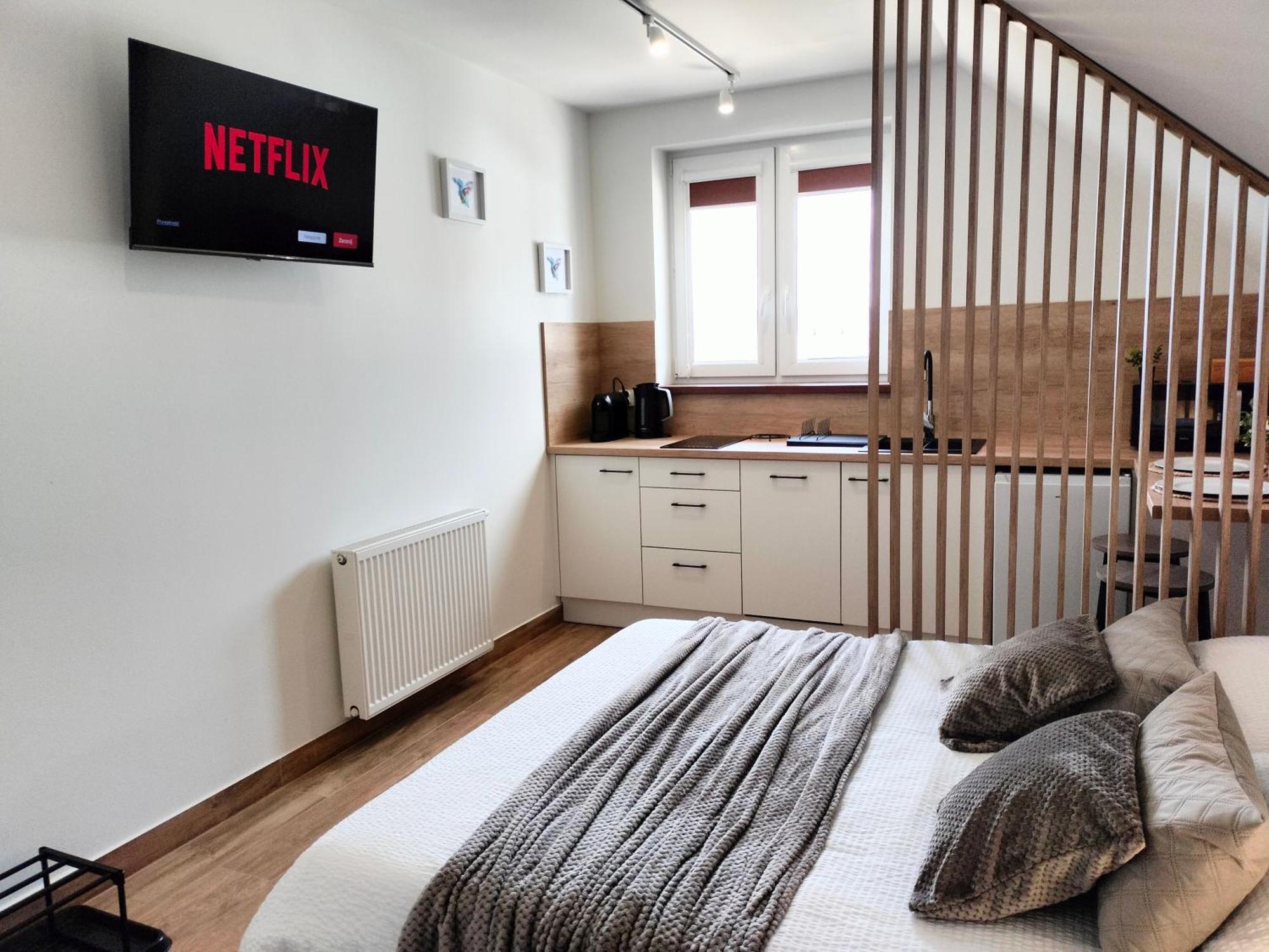 Agroturystyka Jodlowa - Rodzinne Apartamenty W Centrum Gor Swietokrzyskich - Sala Zabaw, Zwierzeta, Bilard Krajno-Zagorze エクステリア 写真