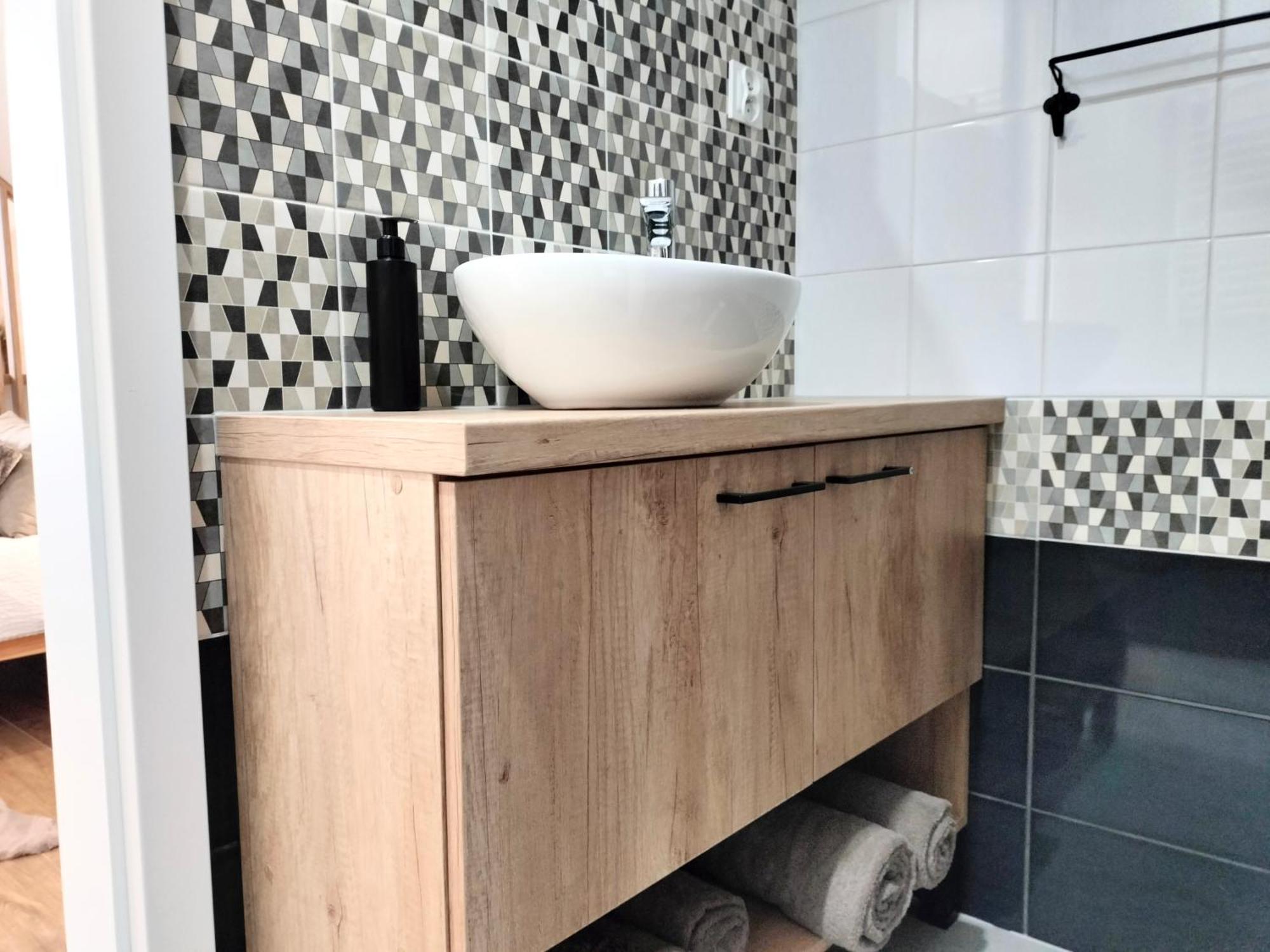 Agroturystyka Jodlowa - Rodzinne Apartamenty W Centrum Gor Swietokrzyskich - Sala Zabaw, Zwierzeta, Bilard Krajno-Zagorze エクステリア 写真