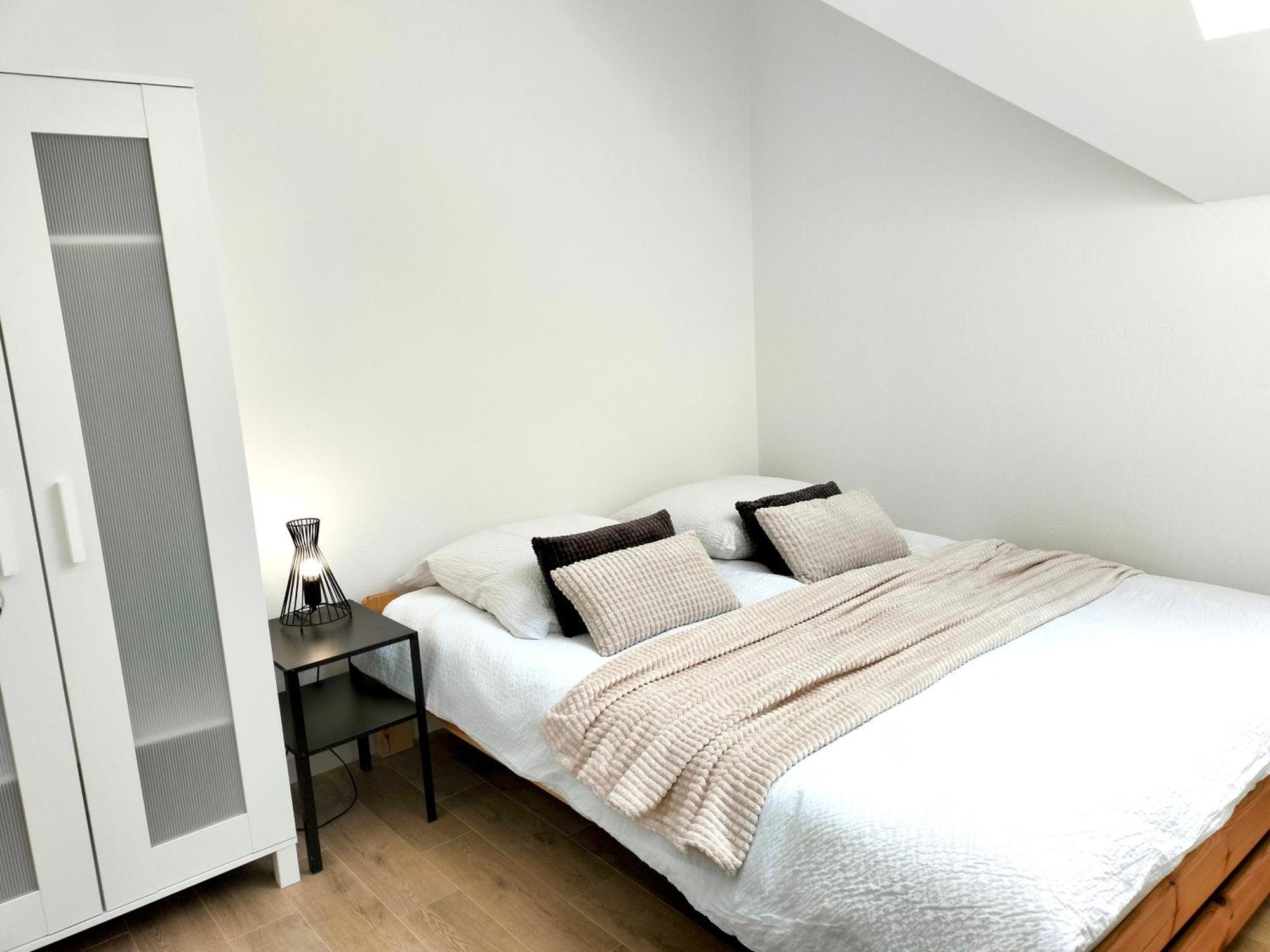 Agroturystyka Jodlowa - Rodzinne Apartamenty W Centrum Gor Swietokrzyskich - Sala Zabaw, Zwierzeta, Bilard Krajno-Zagorze エクステリア 写真
