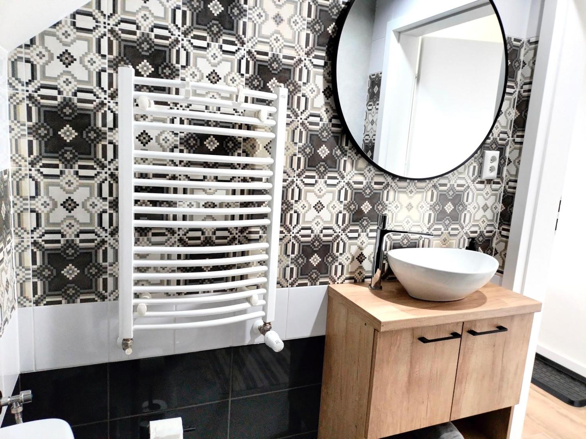 Agroturystyka Jodlowa - Rodzinne Apartamenty W Centrum Gor Swietokrzyskich - Sala Zabaw, Zwierzeta, Bilard Krajno-Zagorze エクステリア 写真