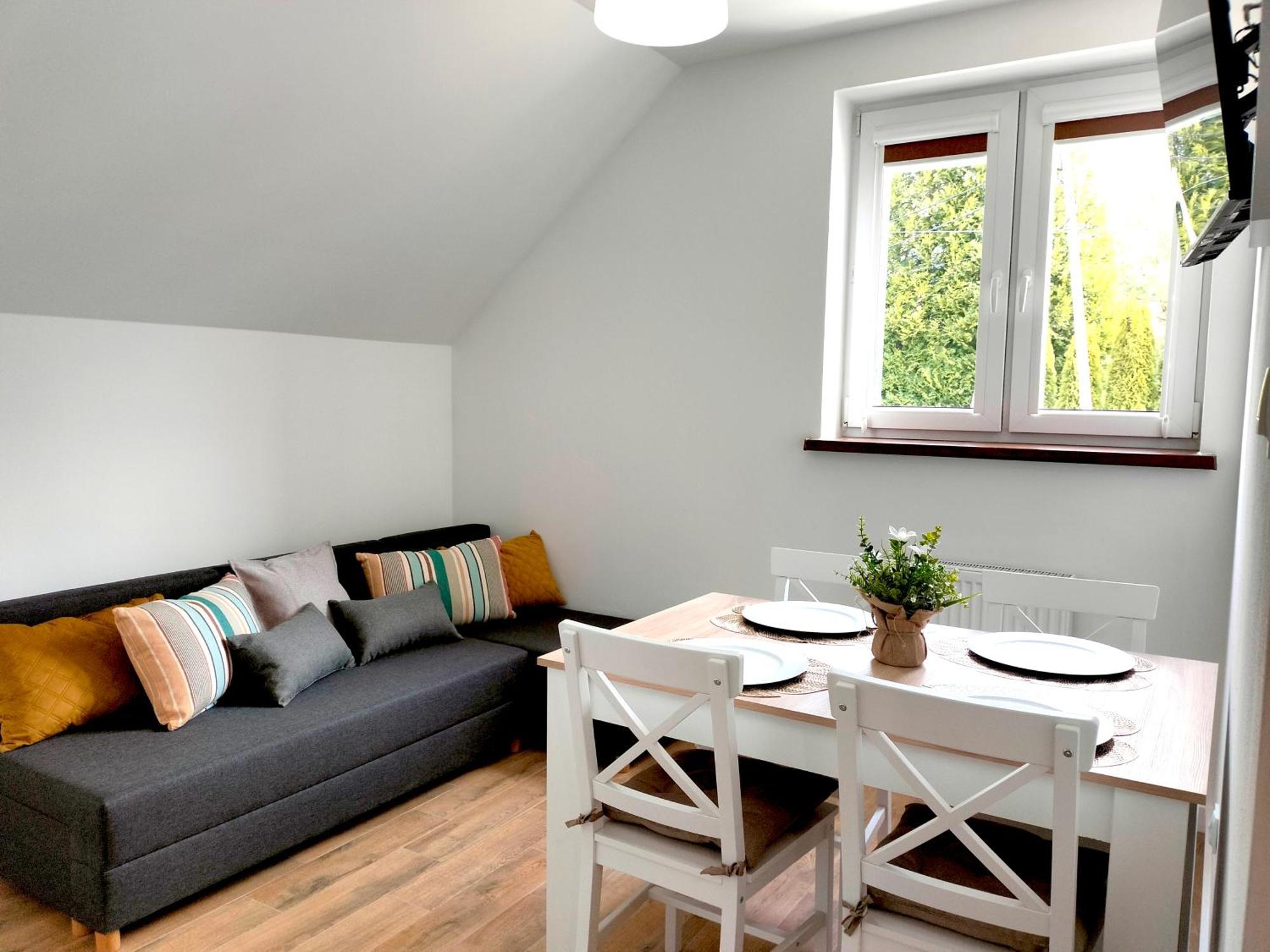Agroturystyka Jodlowa - Rodzinne Apartamenty W Centrum Gor Swietokrzyskich - Sala Zabaw, Zwierzeta, Bilard Krajno-Zagorze エクステリア 写真